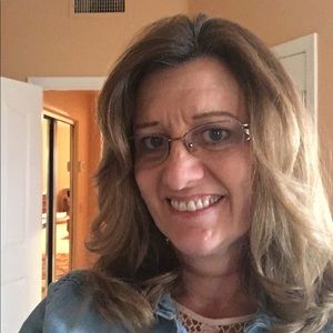 Meet your Posher, Roberta